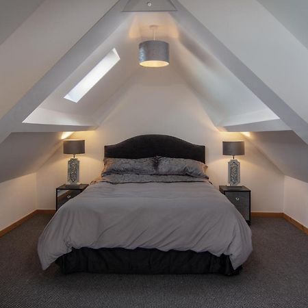 Stunning Church Conversion Close To The Tower Blackpool Exterior foto